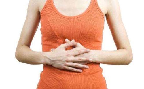 慢性胃炎伴胆汁反流的症状有哪些？糜烂性胃炎如何治疗？