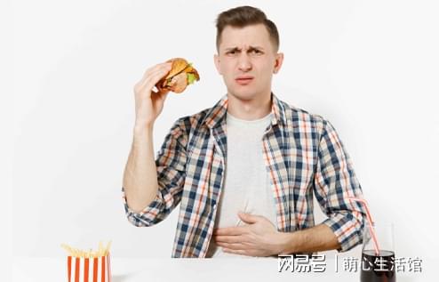 肠胃科医生：放屁多的7个原因，你要知道，经常放臭屁说明你病了!